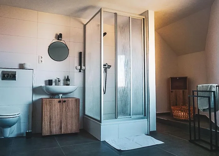 公寓 Schlossblick 新维德